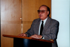 Khan1994-12