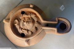 Roman imperial lamps-16