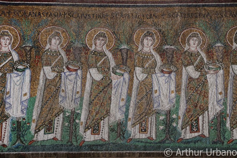 Procession of Female Martyrs and Saints, Sant'Apollinare Nuovo, Ravenna